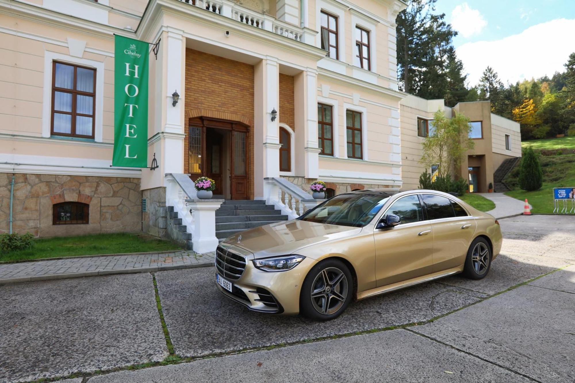 Hotel U Zamecku Cihelny Karlovy Vary Kültér fotó