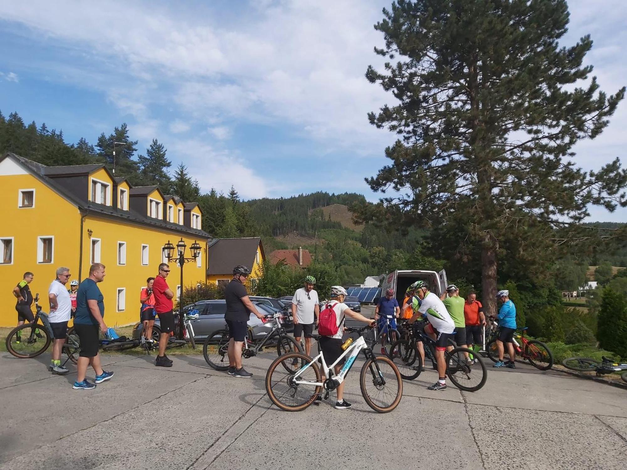 Hotel U Zamecku Cihelny Karlovy Vary Kültér fotó